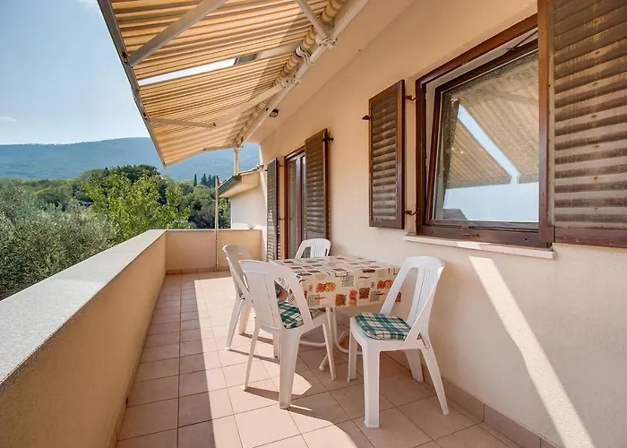 With Parking Space Nerezine, Losinj - 12149 아파트